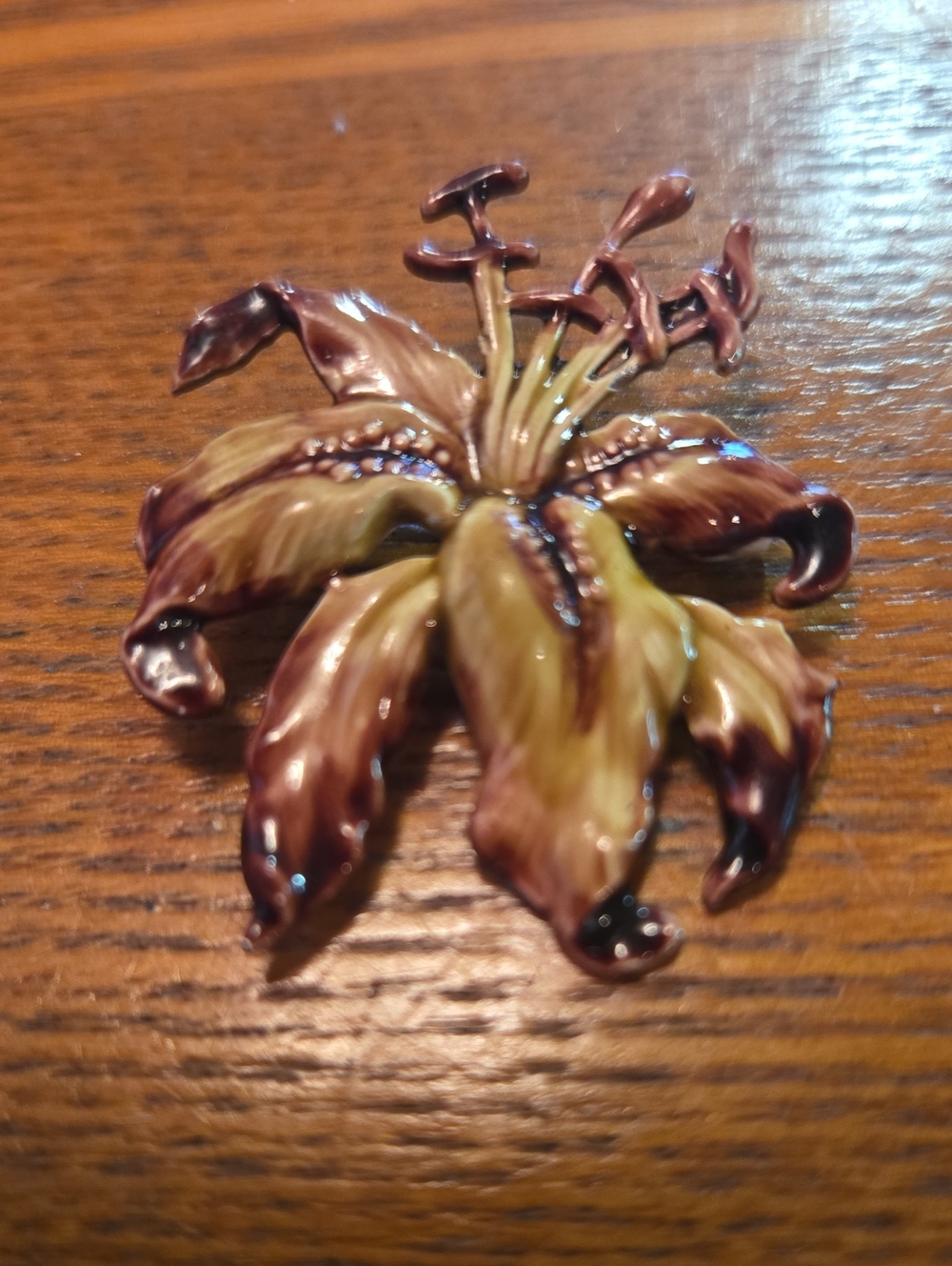 Vintage LILY Enamel Floral Brooch in Brown and Olive